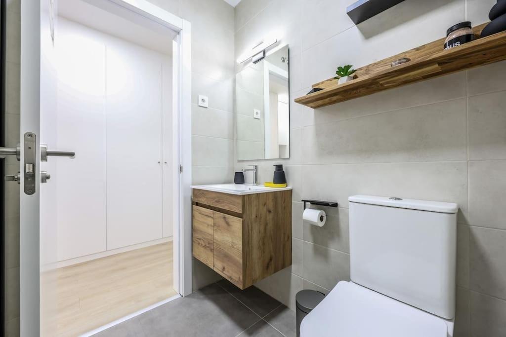 Fancy With Terrace & Pool - South Apartamento