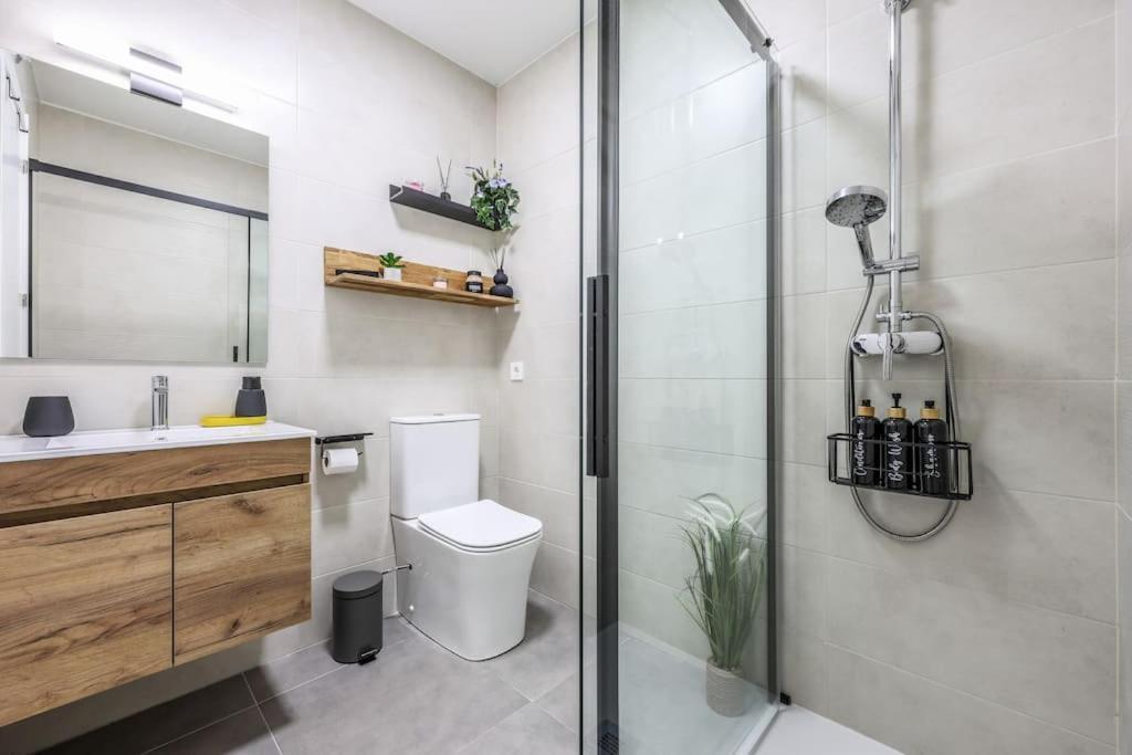 Fancy With Terrace & Pool - South Apartamento